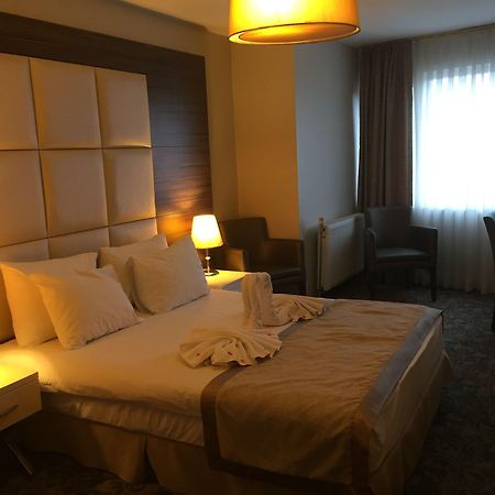 Derpa Hotel Provincia di Provincia di Istanbul Esterno foto