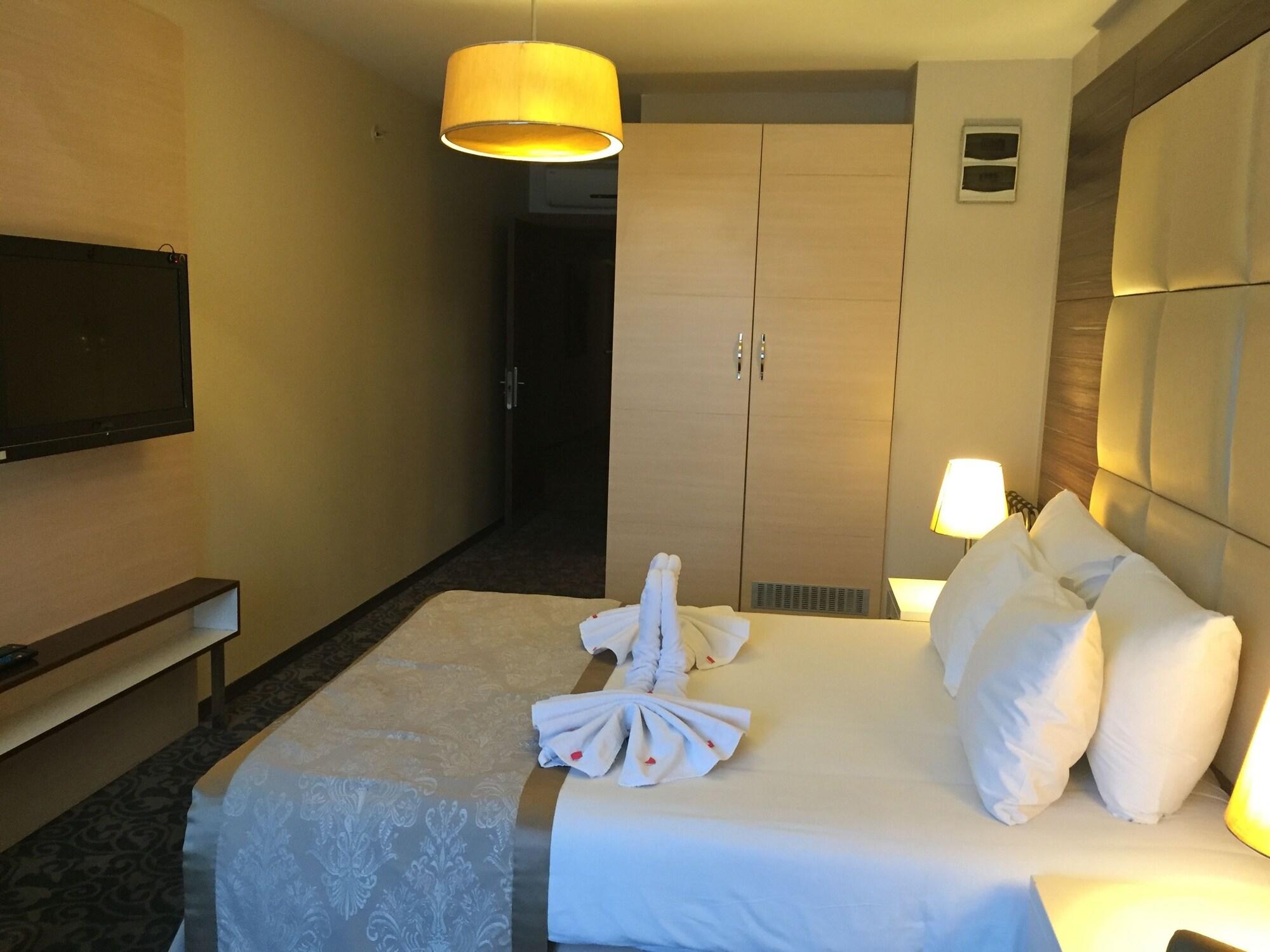 Derpa Hotel Provincia di Provincia di Istanbul Esterno foto
