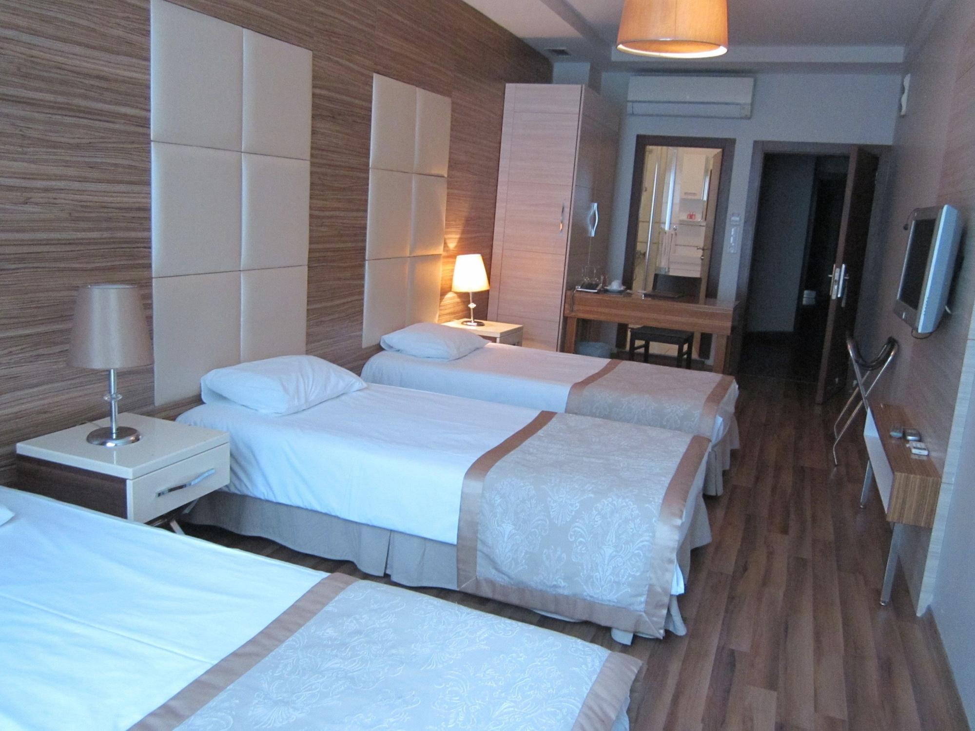 Derpa Hotel Provincia di Provincia di Istanbul Esterno foto