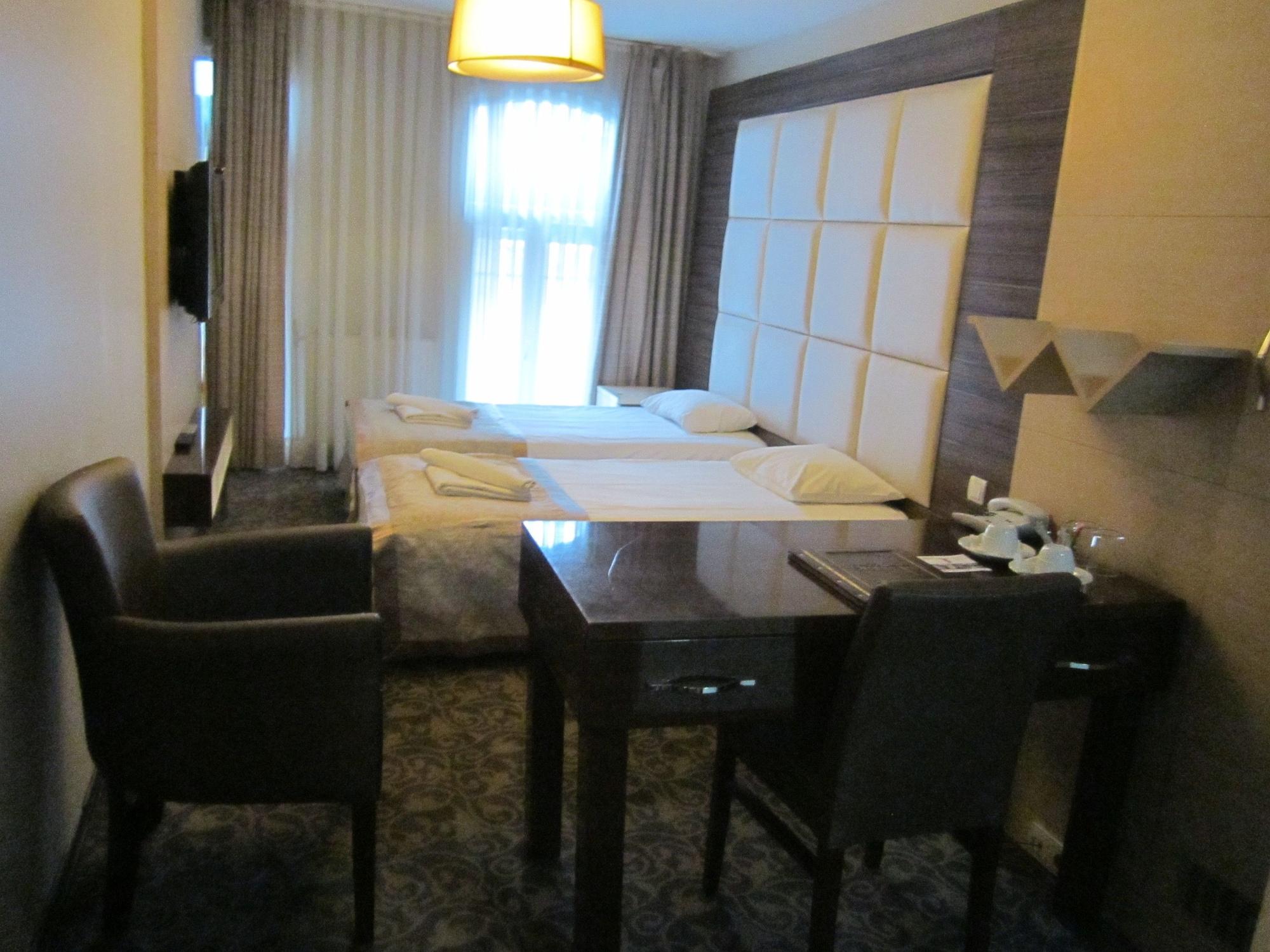 Derpa Hotel Provincia di Provincia di Istanbul Esterno foto