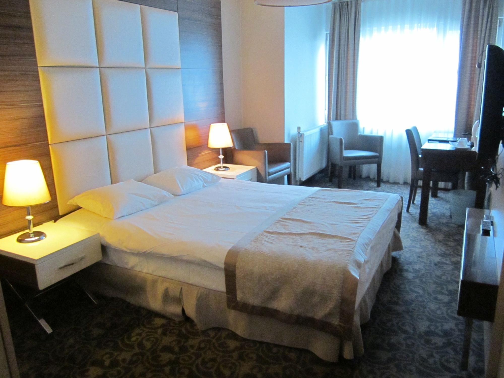 Derpa Hotel Provincia di Provincia di Istanbul Esterno foto