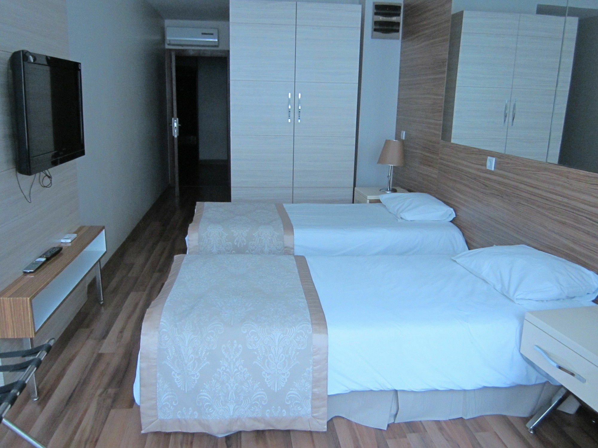 Derpa Hotel Provincia di Provincia di Istanbul Esterno foto